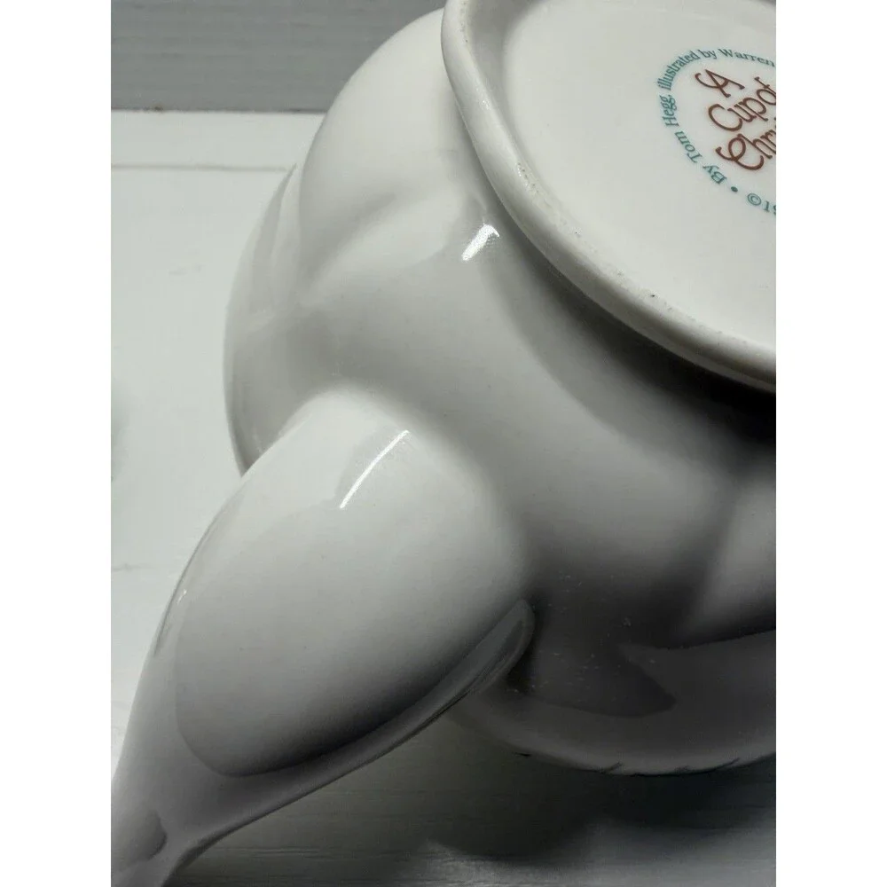 Waldman House Press Cup of Christmas Tea Holly Teapot w/ Lid Ceramic 4 Cup